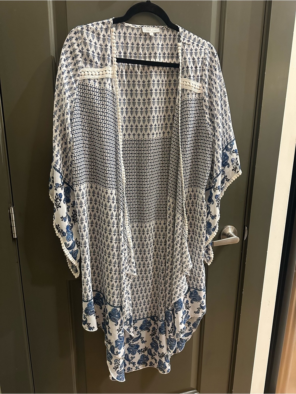 emory park White and Blue Printed Kimono Cardigan